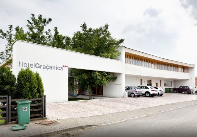 Hotel Gracanica Exterior foto
